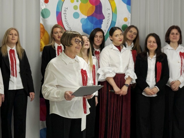 Вітальне слово директора Тернопільської початкової школи № 2 Ліліани ВОЛИНЕЦЬ